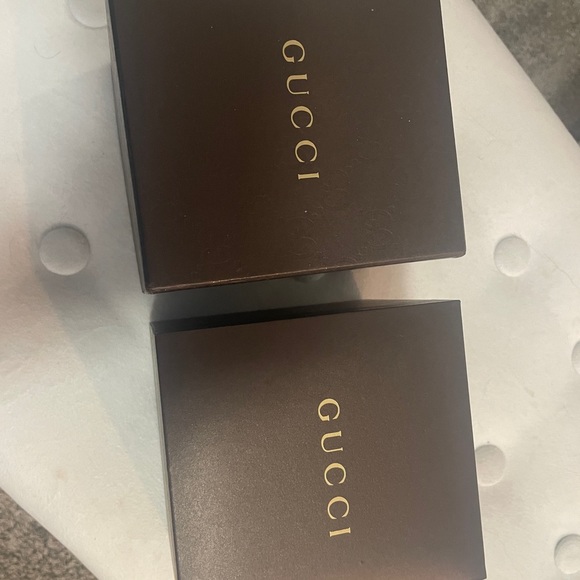 Authentic Gucci watch - Picture 2 of 6